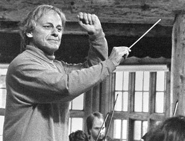Sunriver Music Festival
hn Kitzhaber
