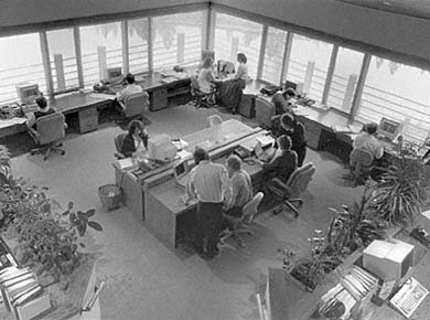 image/lindacom09.jpg, 29.2K
